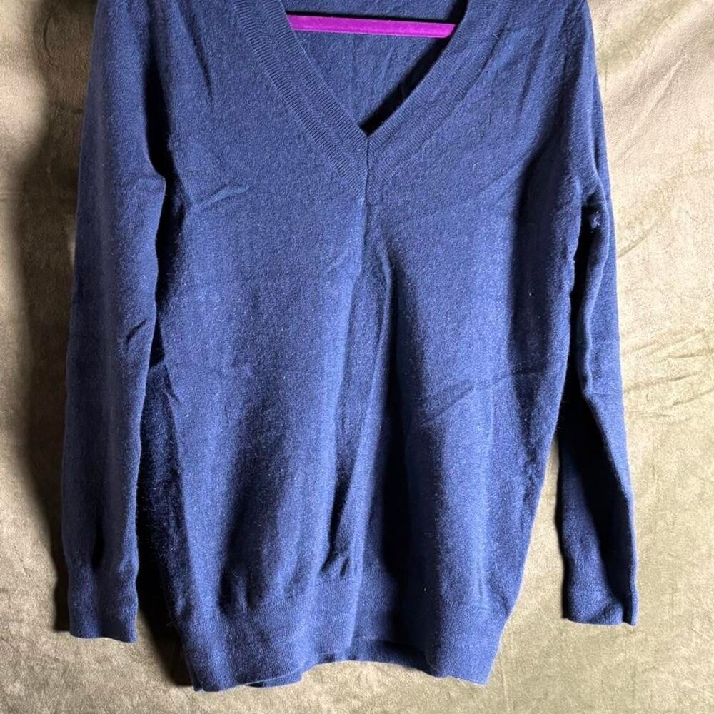 Boden Women's Navy and Blue Jumper